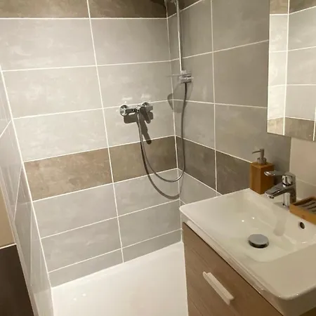 Centre Ville - Apartment Nimes